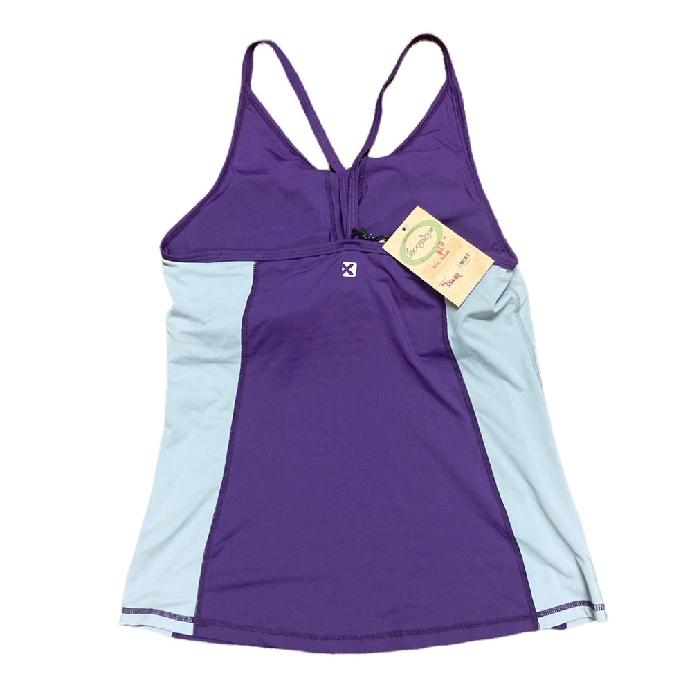 Athletic performance top - Picture 2 of 2